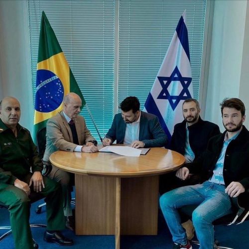 Militares brasileiros treinam com empresa de Israel em cibersegurança