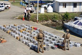 Panamá e Colômbia apreendem mais de 6 toneladas de cocaína