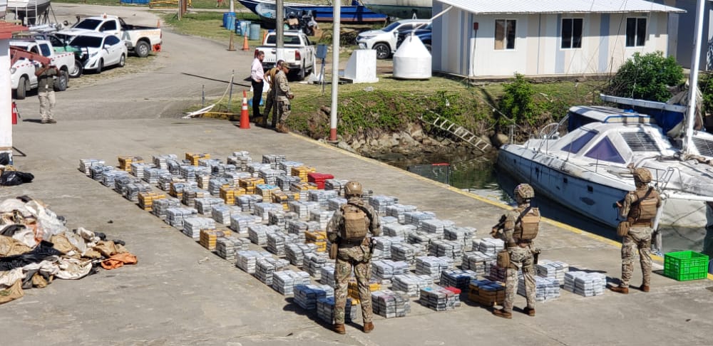 Panama and Colombia Seize More Than 6 Tons of Cocaine