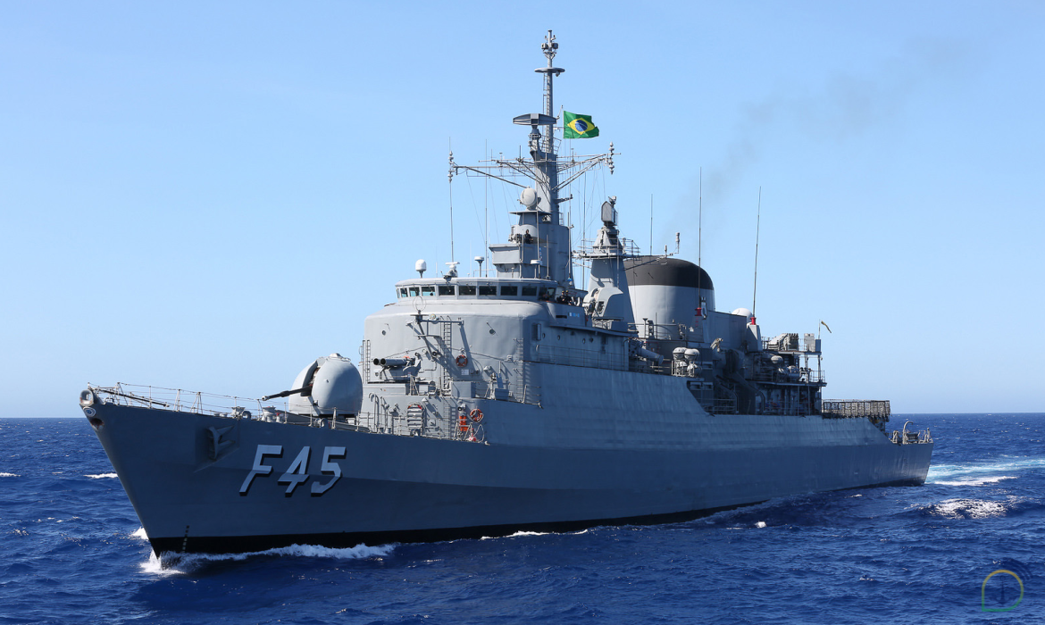 Brasil promove segurança marítima ao largo da costa atlântica da África