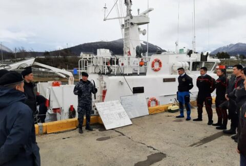 Exercício Viekaren: Amizade e cooperação entre marinhas do Chile e da Argentina