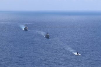 Marinha dos EUA e do Brasil realizam exercício bilateral