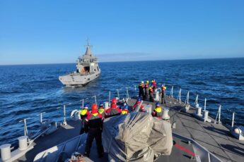 Armadas de Argentina y Brasil entrenan en misiones de búsqueda y rescate 
