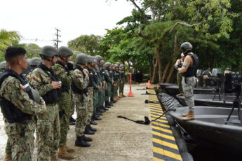 Marinha da Colômbia lidera treinamento internacional em operações fluviais 