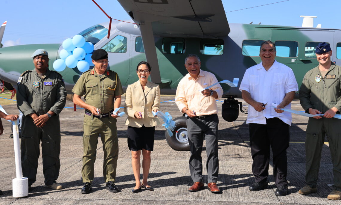 EUA doam aeronaves Cessna Caravan para Belize