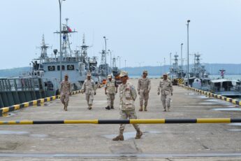 Avanza la segunda base naval de China en el extranjero