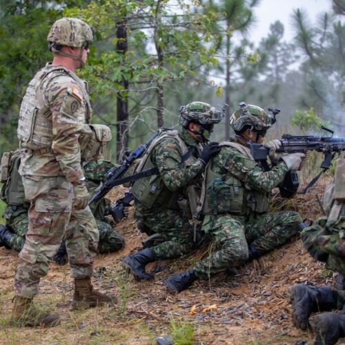 US, Colombian Armies Strengthen Partnership During Training Rotation
