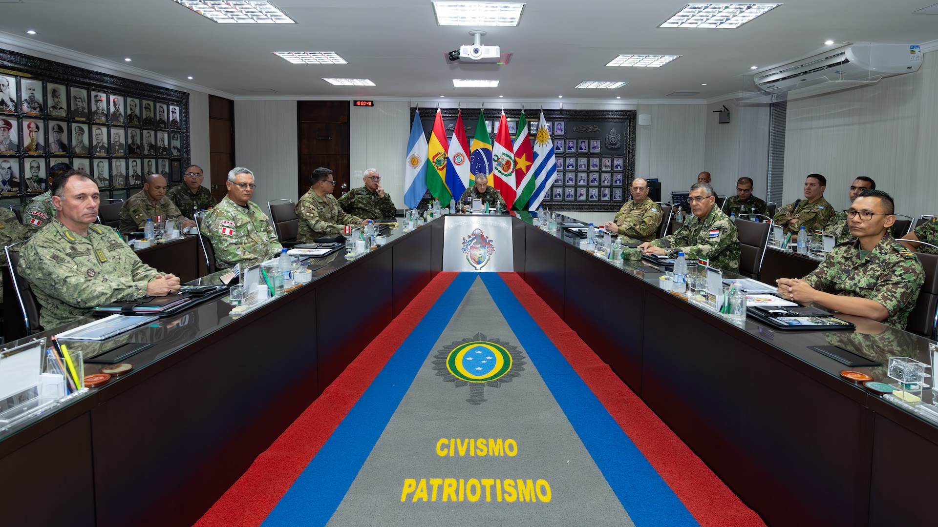 Comandantes de ejércitos sudamericanos, unidos “para preservar la paz en el continente”