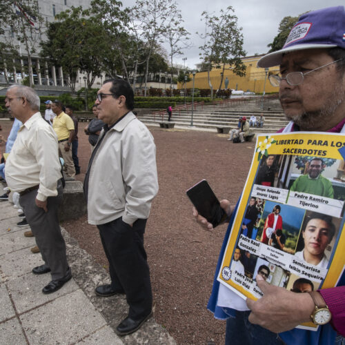 Nicarágua legaliza perseguição política