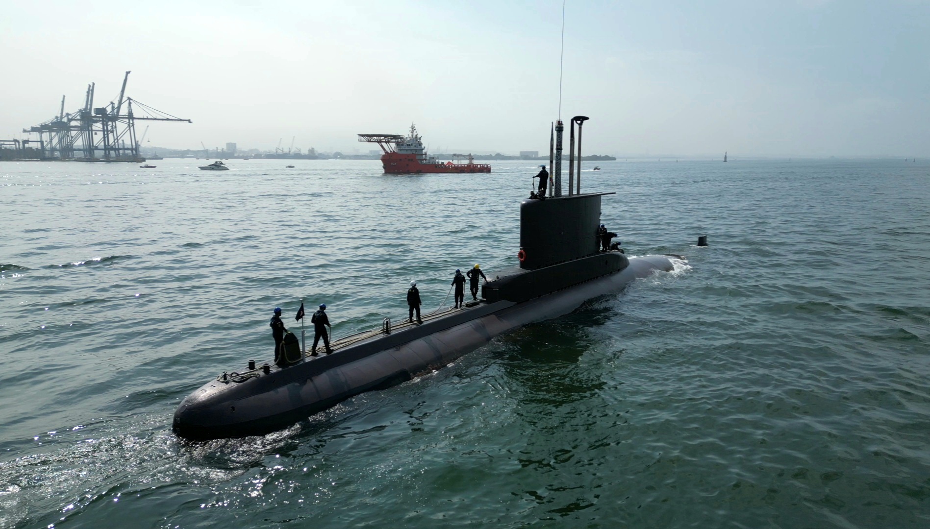 Colombian Submarine Put to the Test in International Training