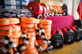US Donates Firefighting Equipment to Chilean Firefighters