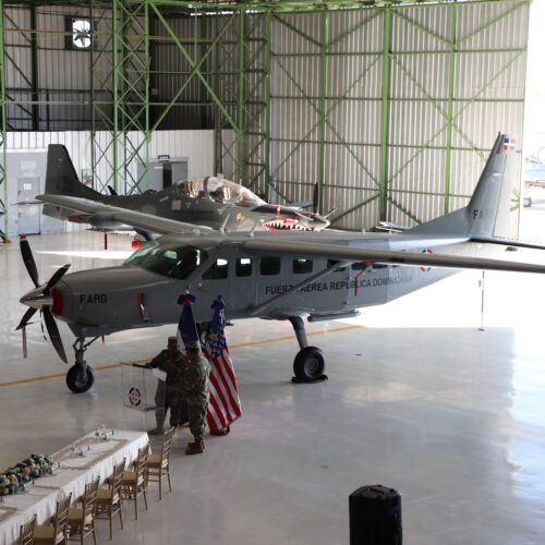 Governo dos EUA doa aeronave à República Dominicana para combater narcotráfico