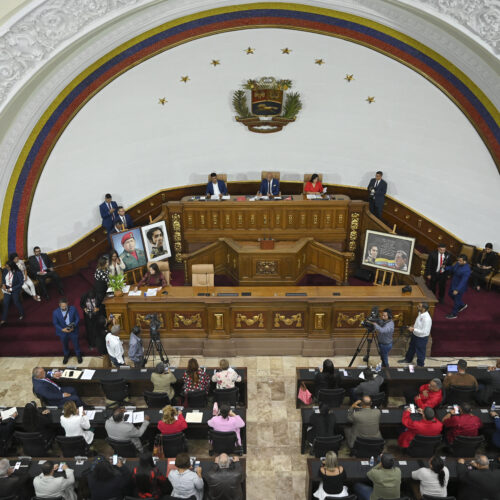 Maduro amenaza a las ONG en Venezuela