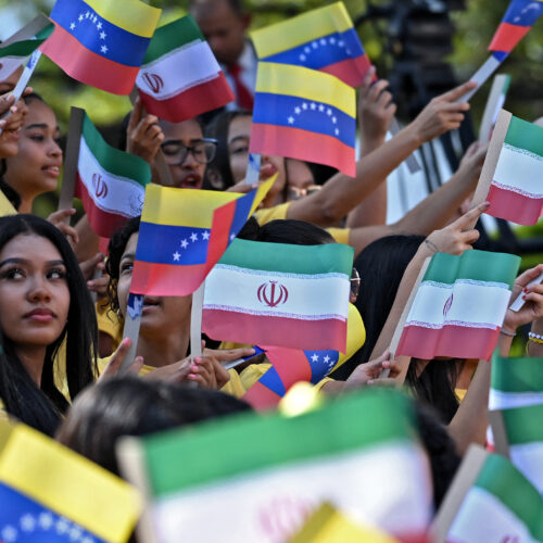 Venezuela consolida sua posição como porta de entrada do Irã na América Latina
