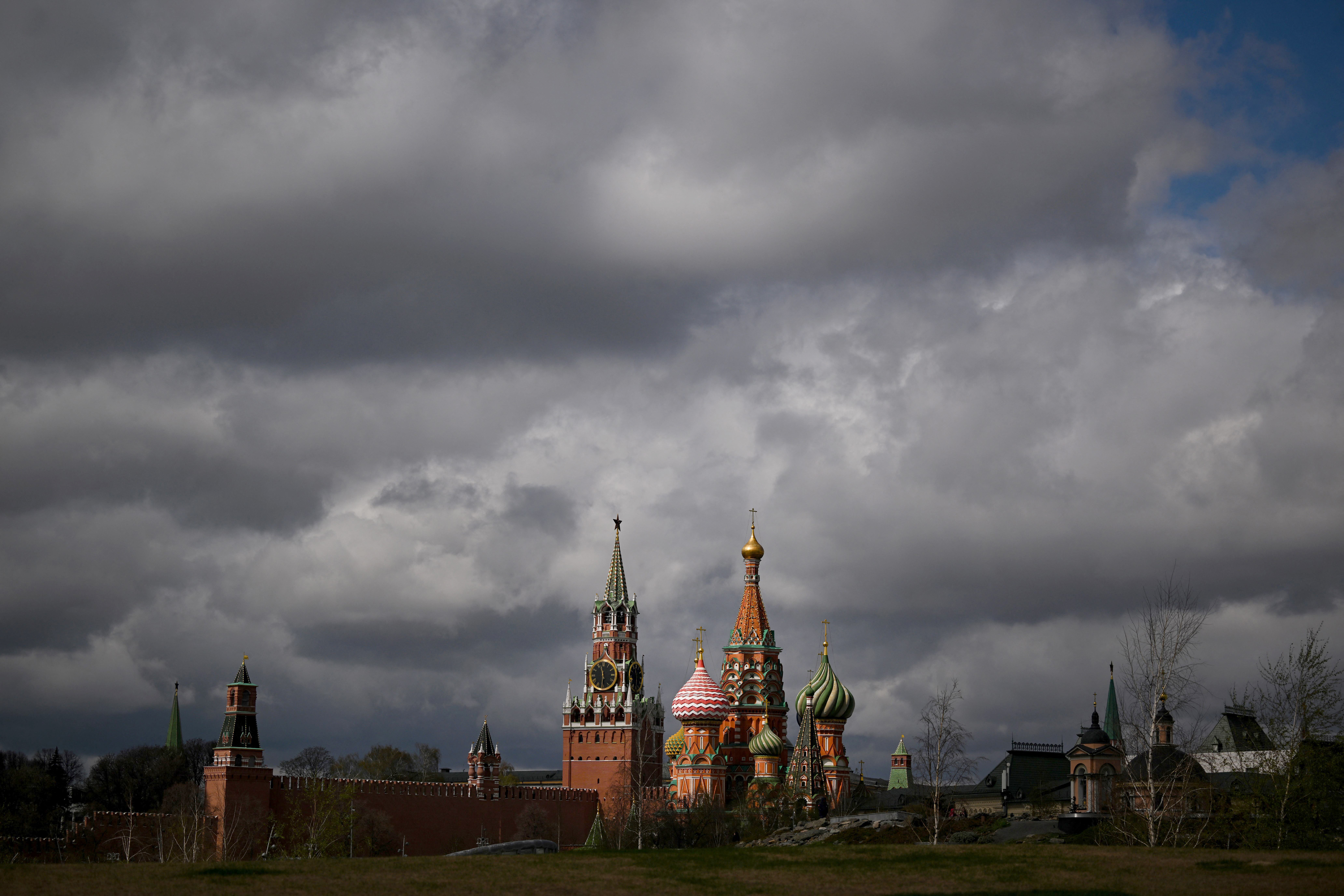 How Kremlin Uses False Fact Checks to Spread Disinformation
