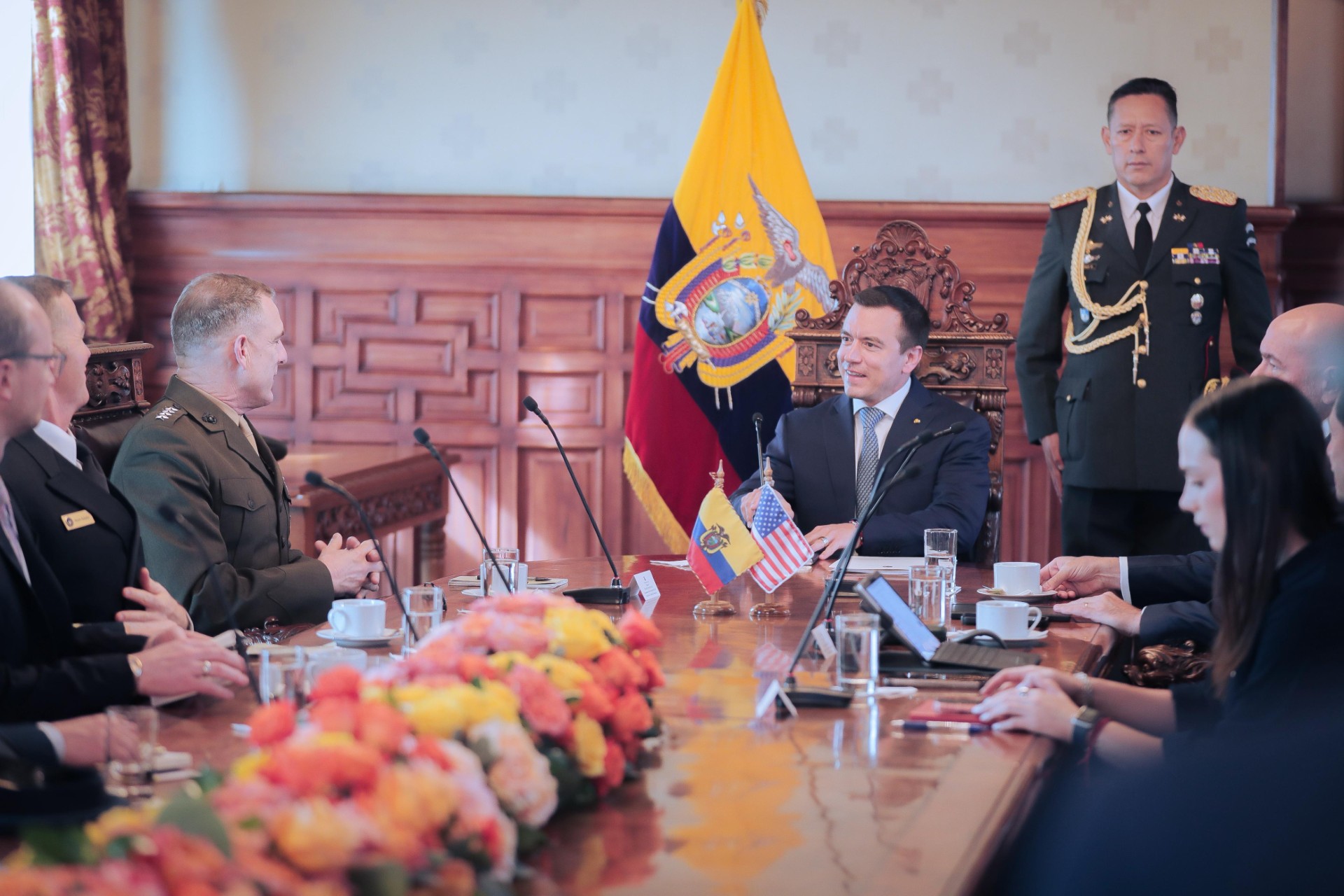 SOUTHCOM Commander Meets with Ecuadorian Leaders to Strengthen Security Cooperation
