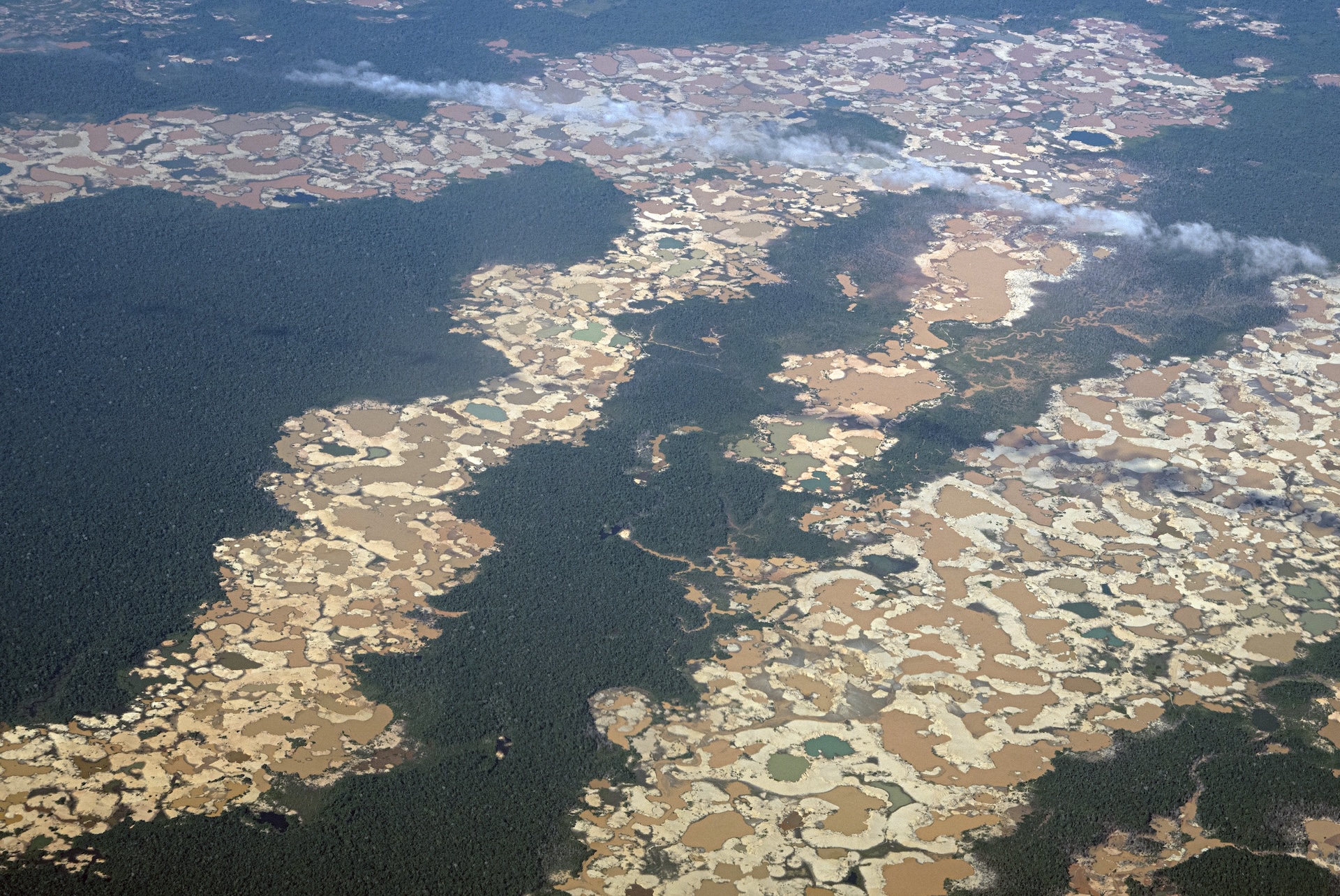 Peru vs. Illegal Mining: Dismantling Criminal Networks through Strategic Alliances