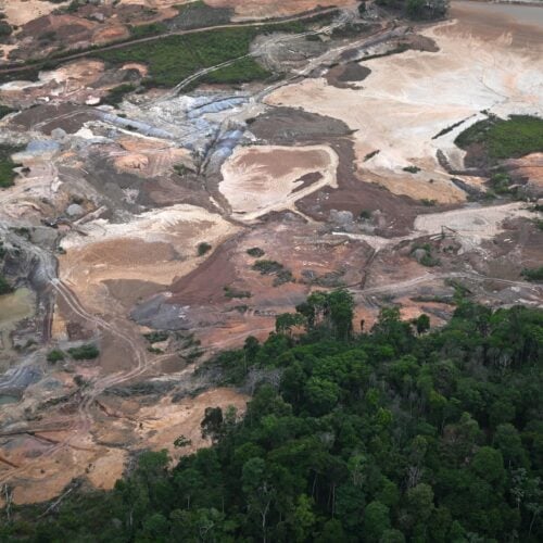 China amplía su presencia en minería del oro en Latinoamérica