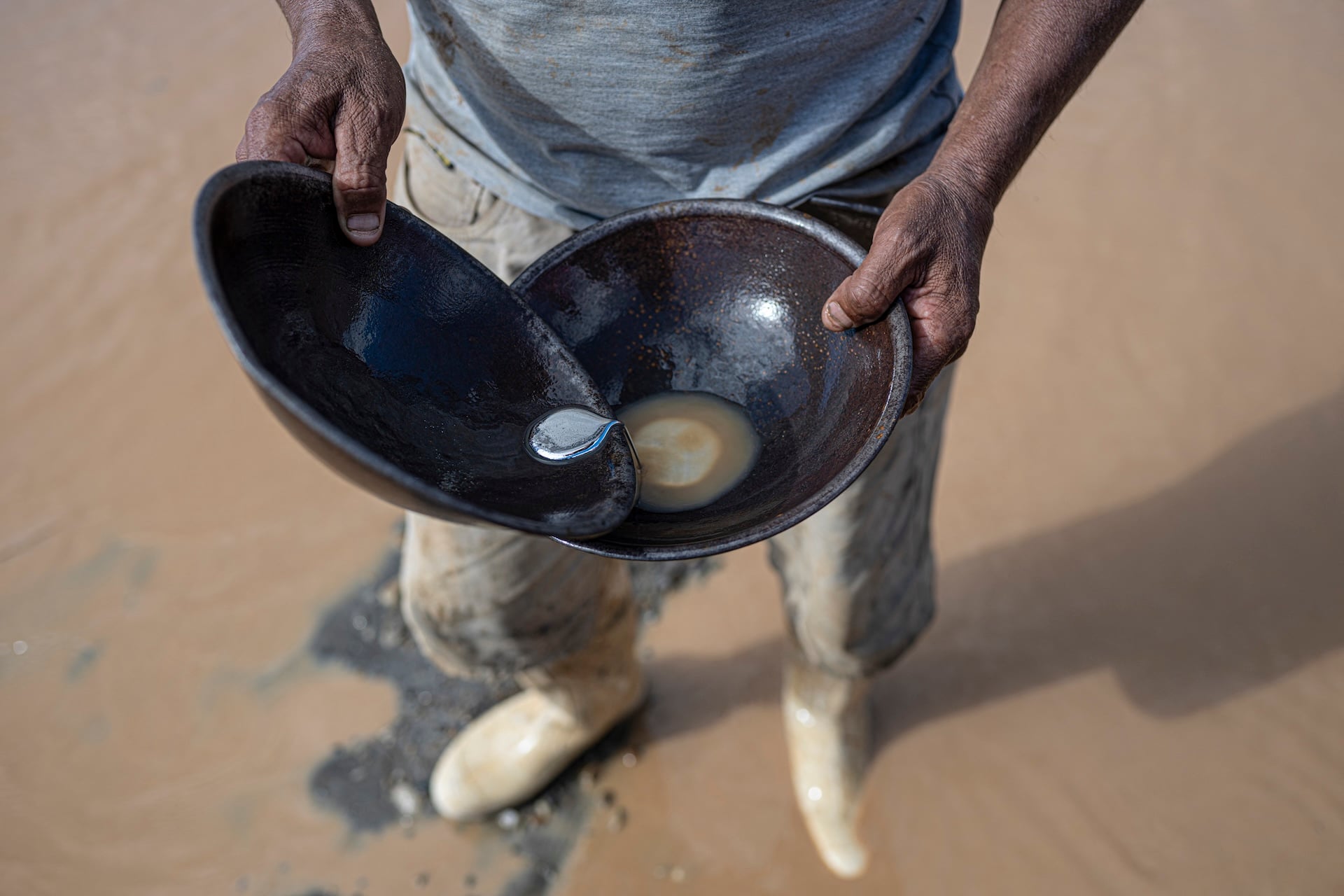 Jalisco New Generation Cartel Expands Illegal Mercury Trafficking in South America
