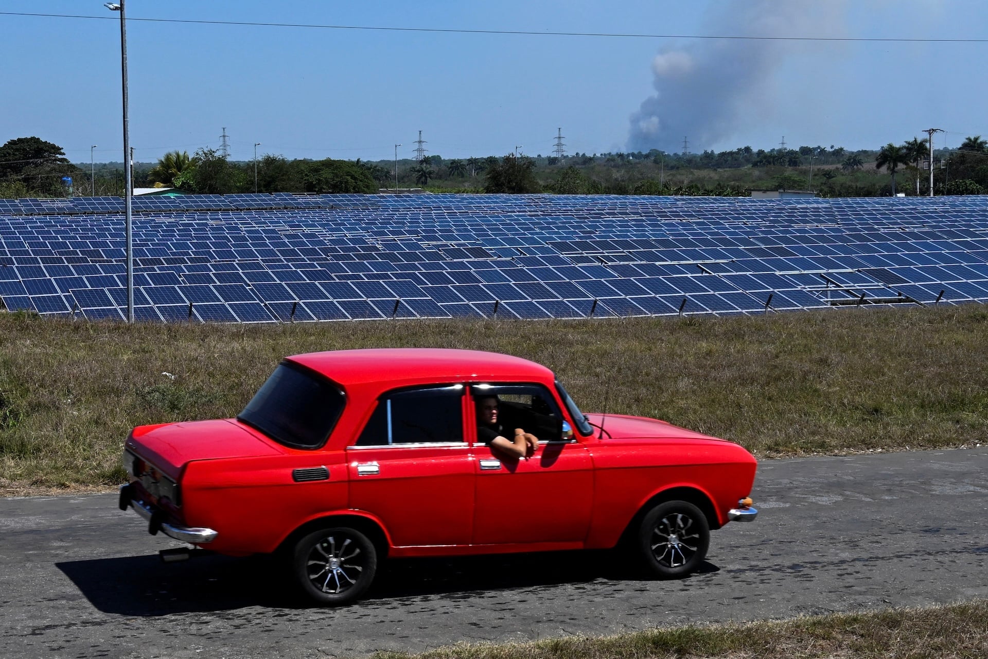 Energia solar e influência estratégica: a China amplia sua presença no Caribe Energia solar e influência estratégica: a China amplia sua presença no Caribe
