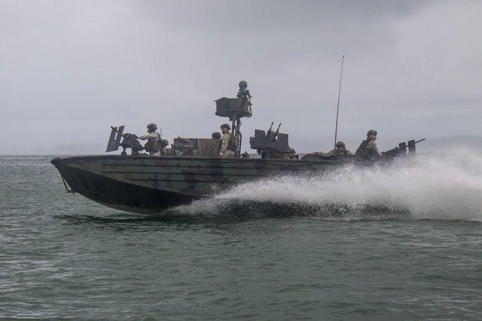 Estar bem equipados para a defesa do litoral é determinante para garantir a integridade do território nacional. (Foto: Marinha Nacional da Colômbia)