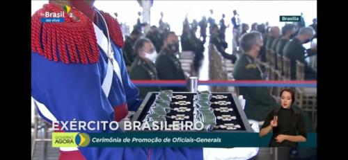 No dia 12 de agosto de 2021, Willian K. Kamei, ex-subcomandante de Assuntos Militares do WHINSEC, foi promovido a General de Brigada do Exército Brasileiro, durante uma cerimônia no Brasil. O evento foi presidido pelo General de Exército Marcos Antônio Amaro dos Santos, comandante do Exército Brasileiro, com a participação do presidente do Brasil, Jair Bolsonaro. (Foto: WHINSEC)